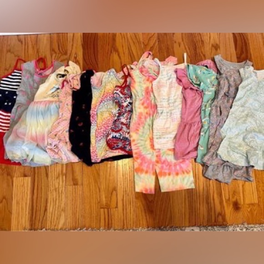 13 Dresses/Ropers Sz girl 5/6. Great condition. Only worn once. Smoke free home.